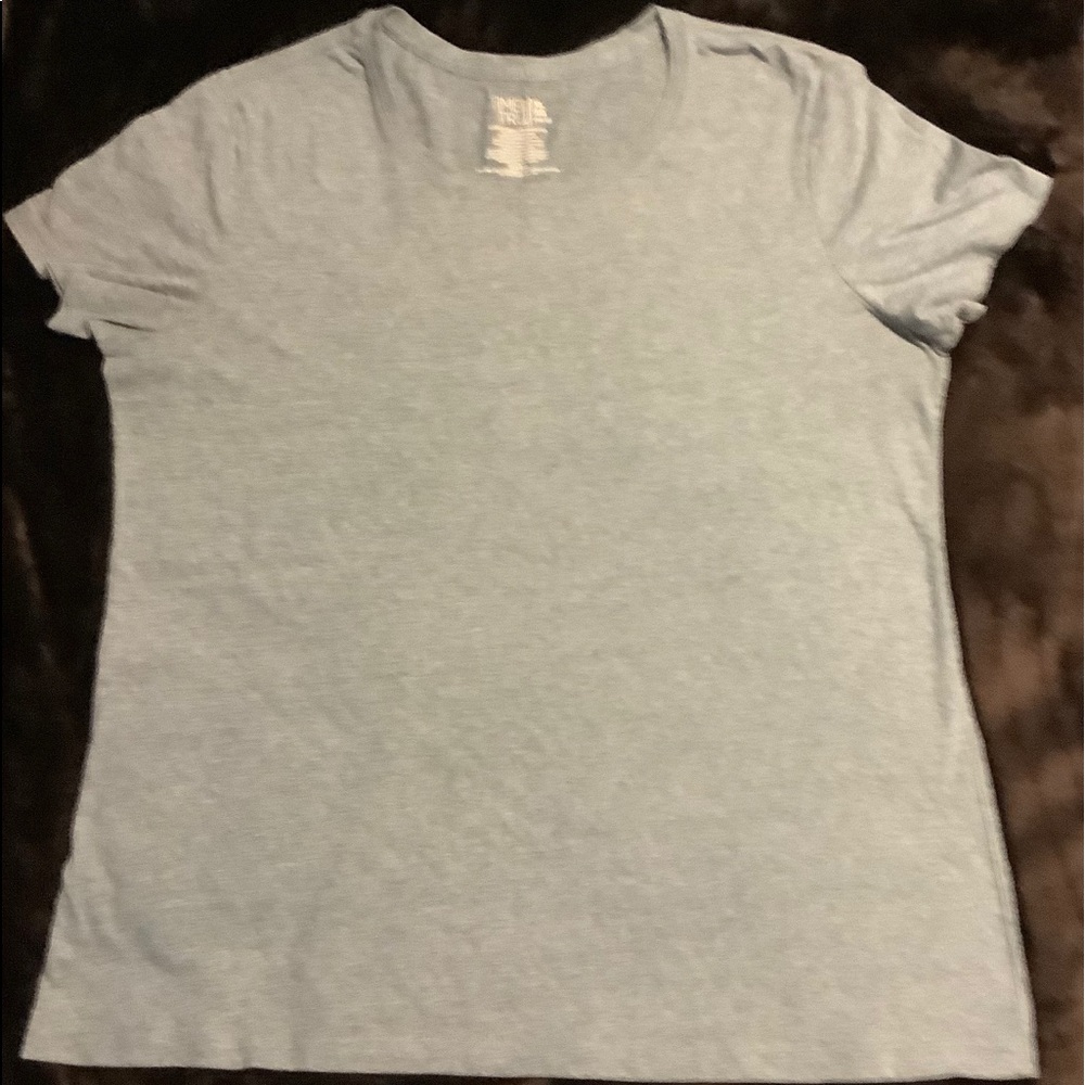 Time And Tru T-Shirt - Picture 2 of 5